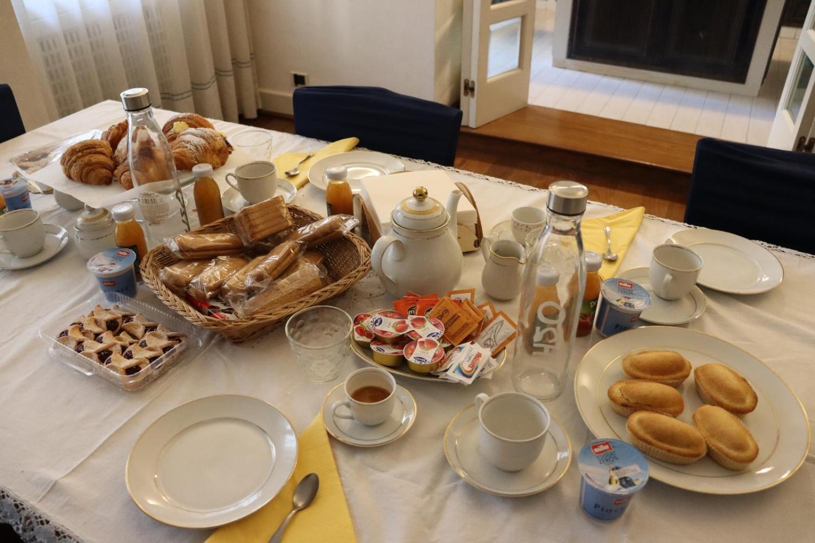 B&B Frida Suite Home トラーニ エクステリア 写真